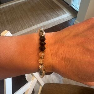 Silpada Black and Cream Bead Stretch Bracelet